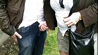Garota ruiva imperti ...