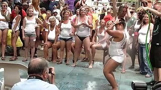Lésbicas loiras e fi ...
