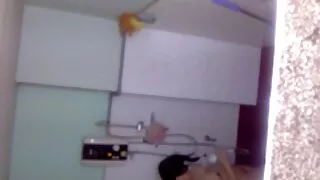 A adolescente loira  ...